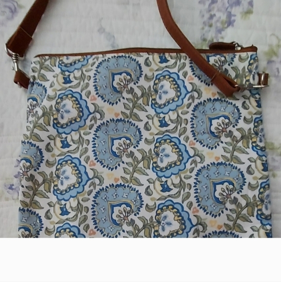 New Longaberger Small Blue and Brown Crossbody Bag with Paisley Print - Picture 2 of 2